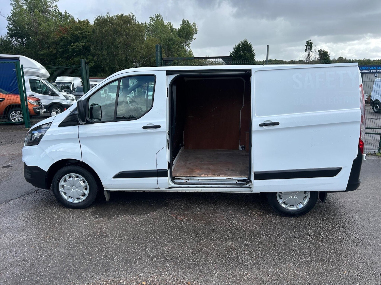 Used Ford Transit Custom 2020 for sale - 76991487: Photo 9
