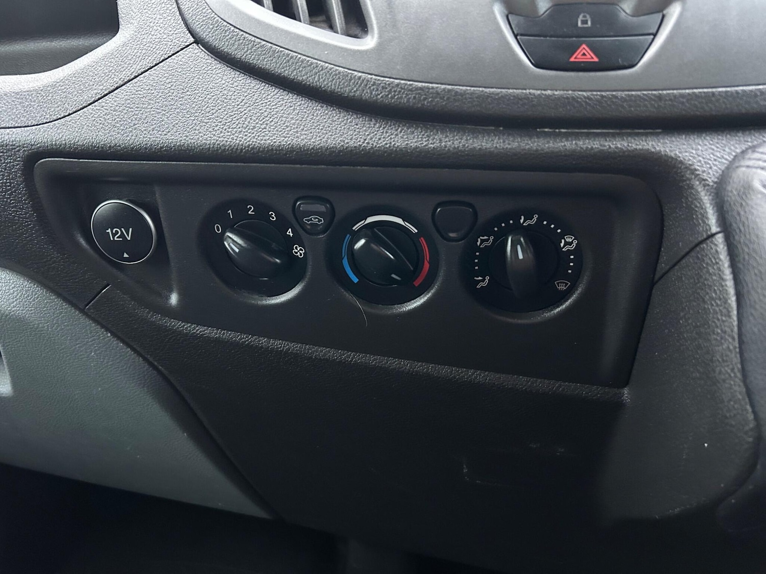 Used Ford Transit 2019 for sale - 76887417: Photo 21