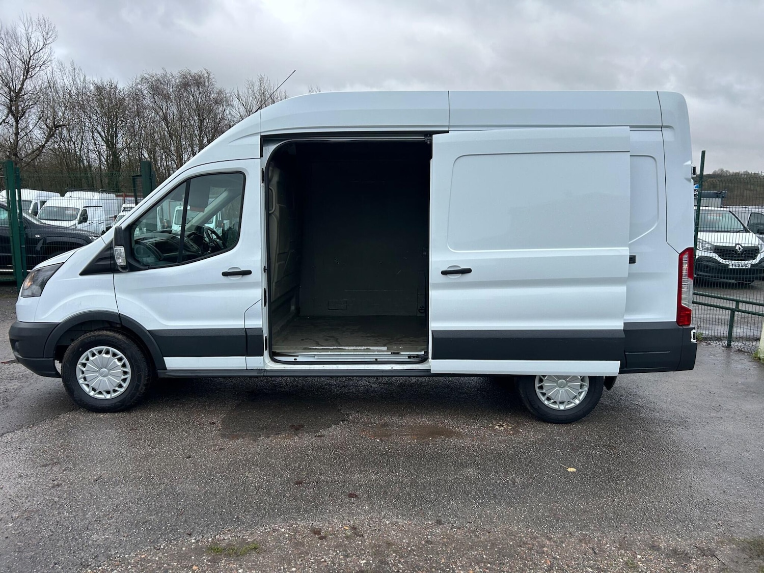Used Ford Transit 2019 for sale - 76887417: Photo 9