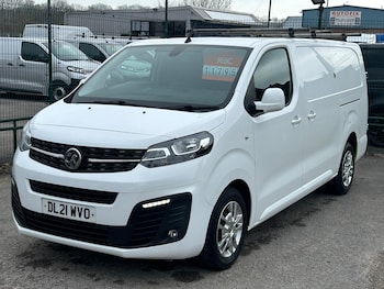 Vauxhall Vivaro feature image