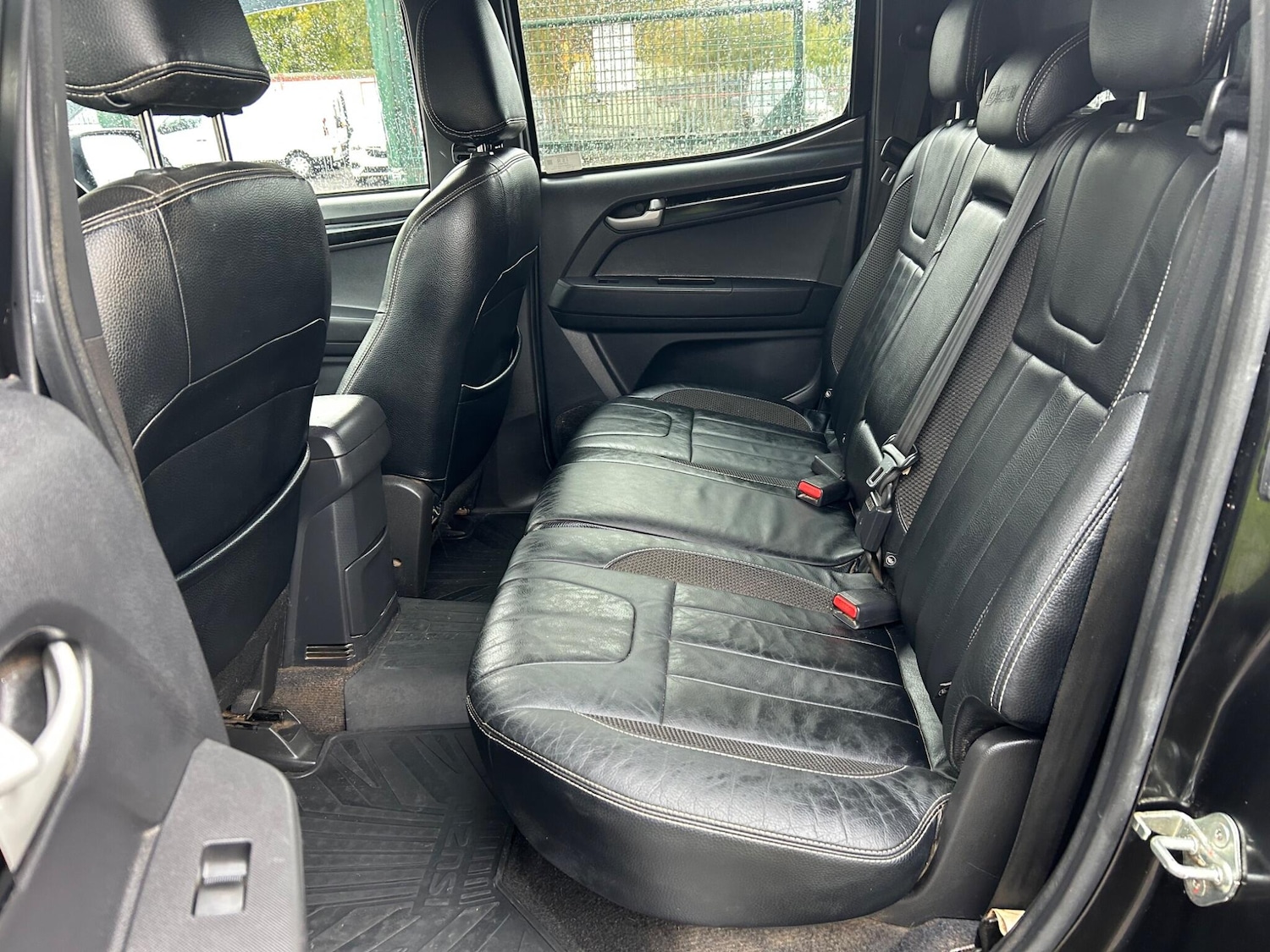 Used Isuzu D-Max 2016 for sale - 76360998: Photo 15