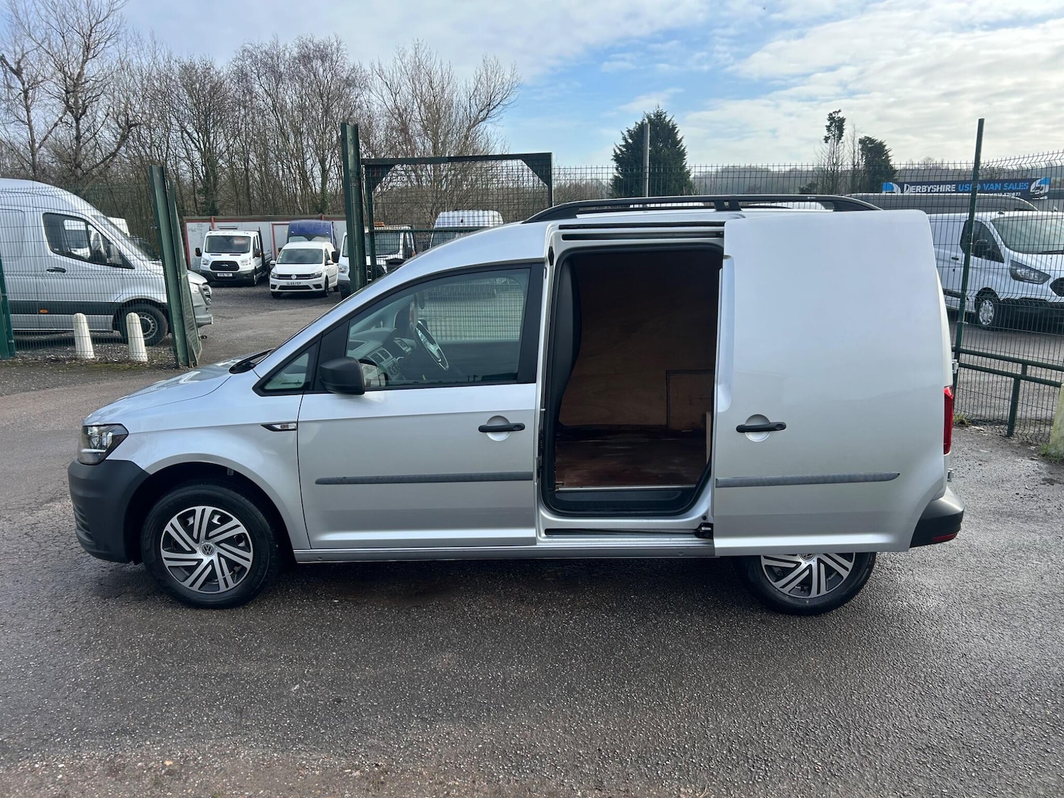 Used Volkswagen Caddy 2020 for sale - 77351814: Photo 9