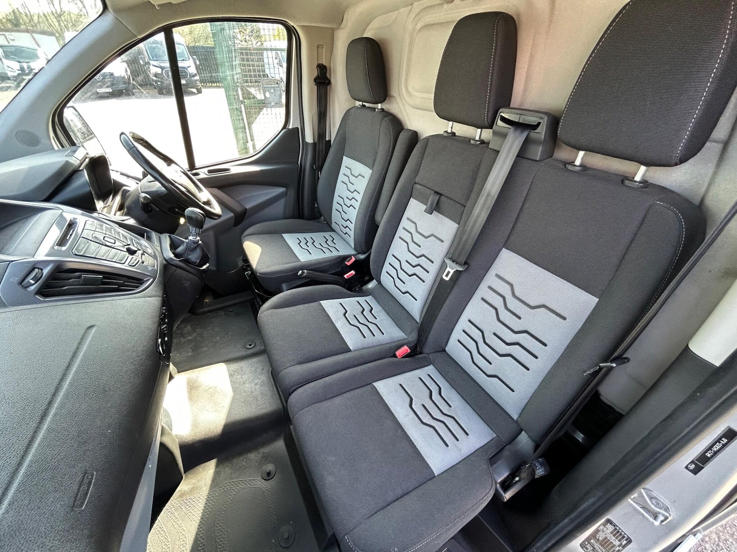 Used Ford Transit Custom 2017 for sale - 78170098: Photo 12