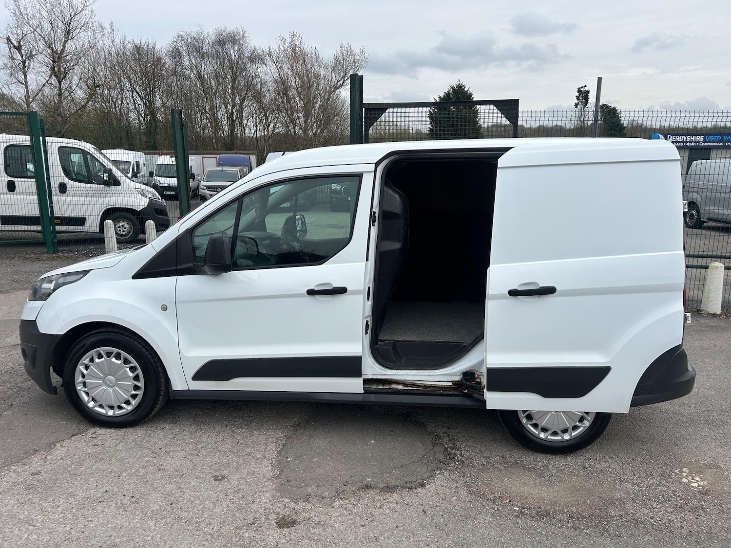 Used Ford Transit Connect 2016 for sale - 77994353: Photo 9
