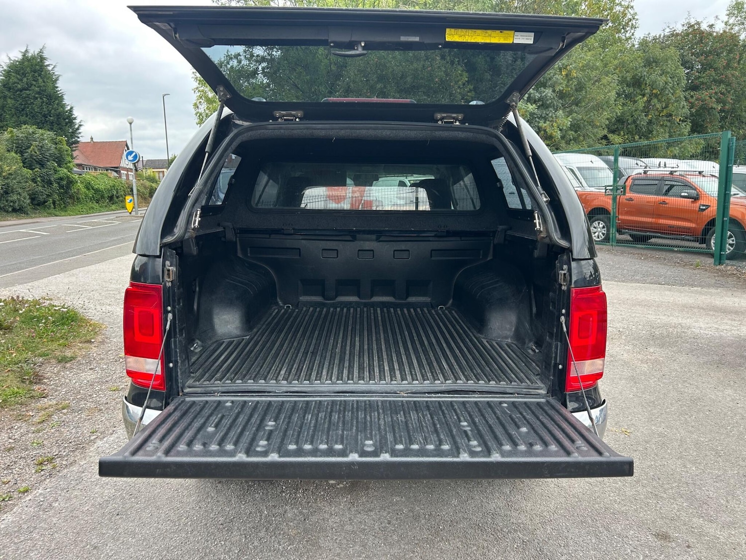 Used Volkswagen Amarok 2015 for sale - 76991369: Photo 10