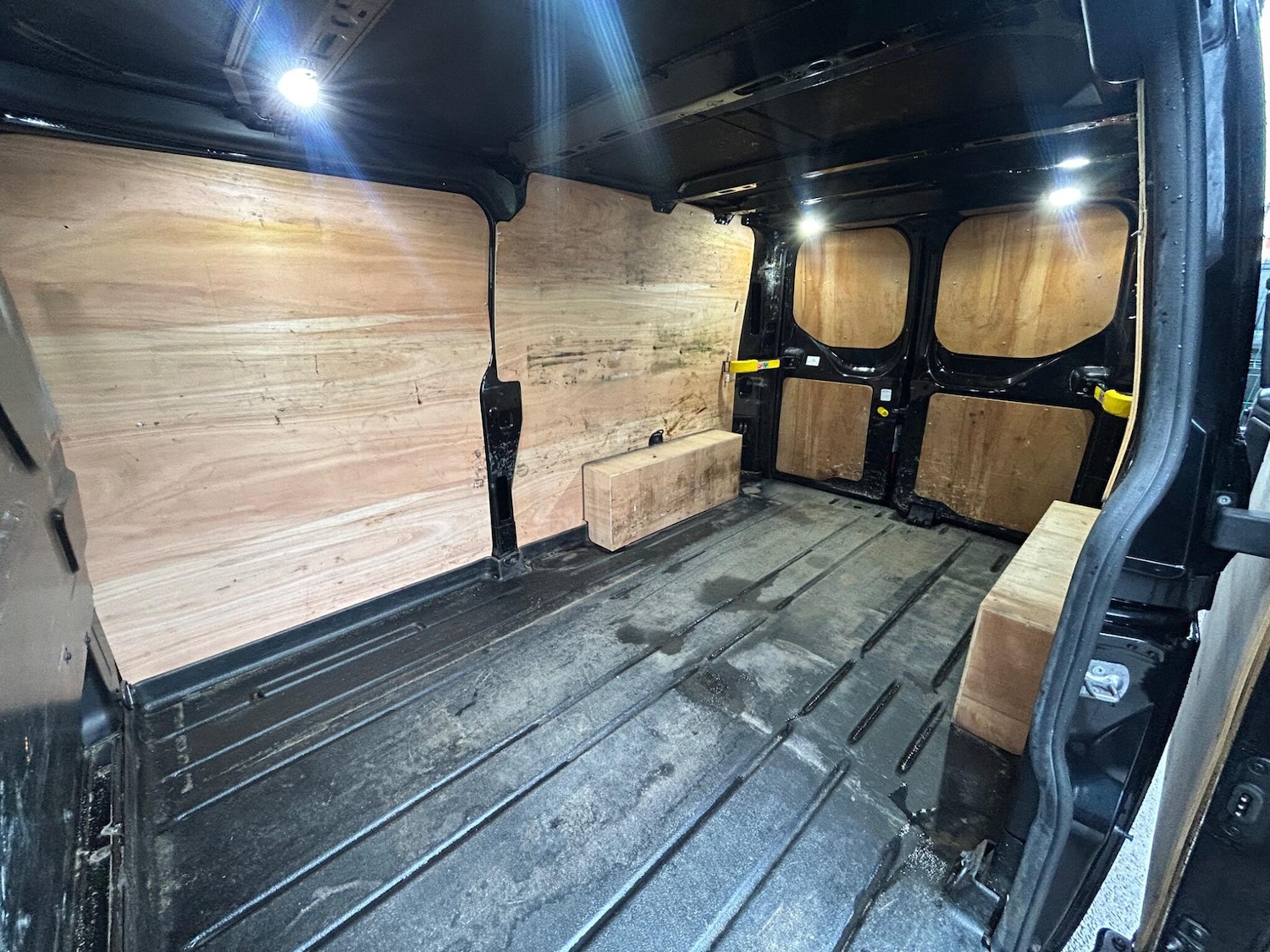 Used Ford Transit Custom for sale - 76824755: Photo 10