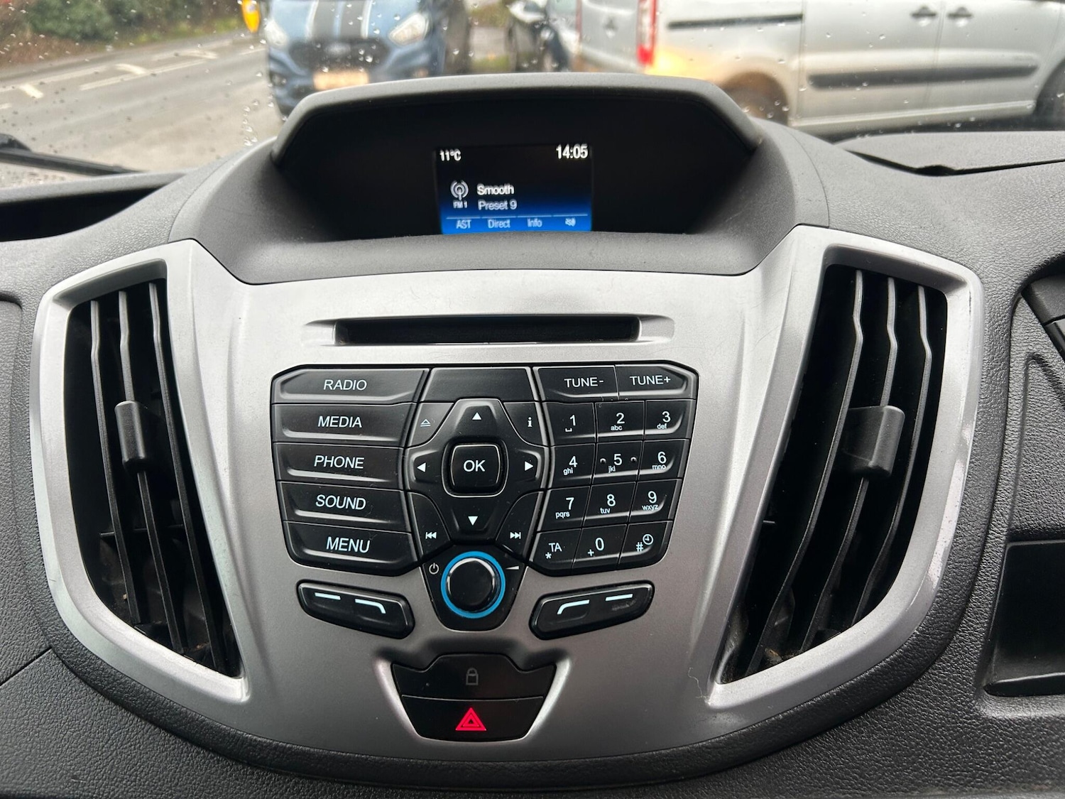 Used Ford Transit 2018 for sale - 76765763: Photo 23