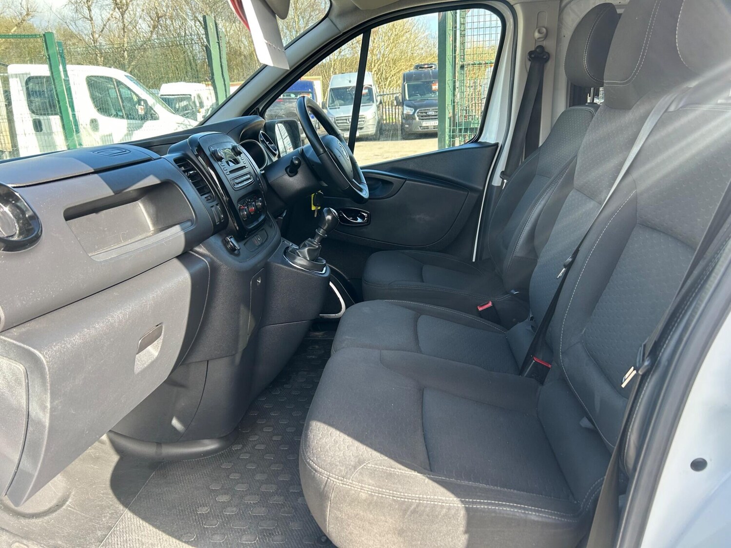 Used Vauxhall Vivaro 2018 for sale - 77838962: Photo 14