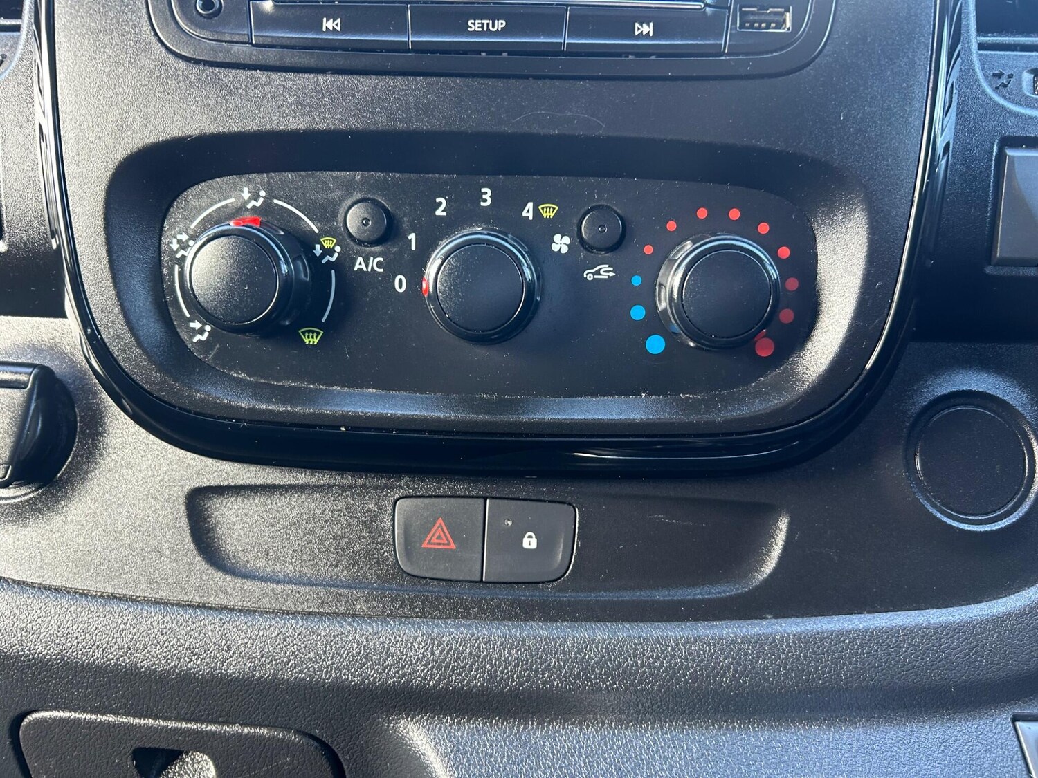 Used Vauxhall Vivaro 2018 for sale - 77838962: Photo 20