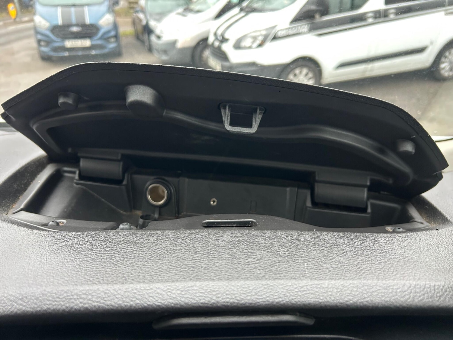 Used Ford Transit 2017 for sale - 77143850: Photo 19