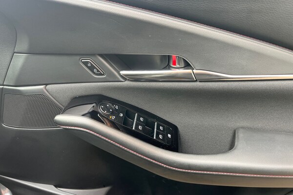Used Mazda CX-30 2025 for sale - 76041142: Photo 42