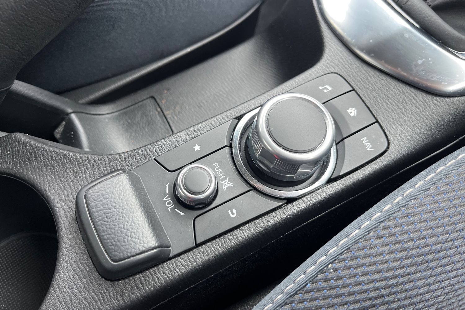 Used Mazda Mazda2 2022 for sale - 77023902: Photo 22