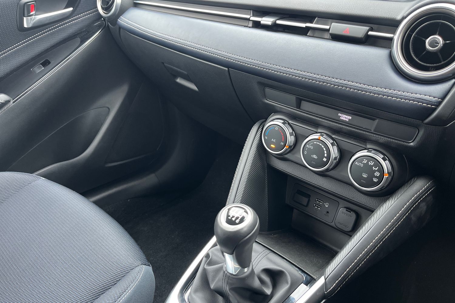 Used Mazda Mazda2 2022 for sale - 77023902: Photo 32