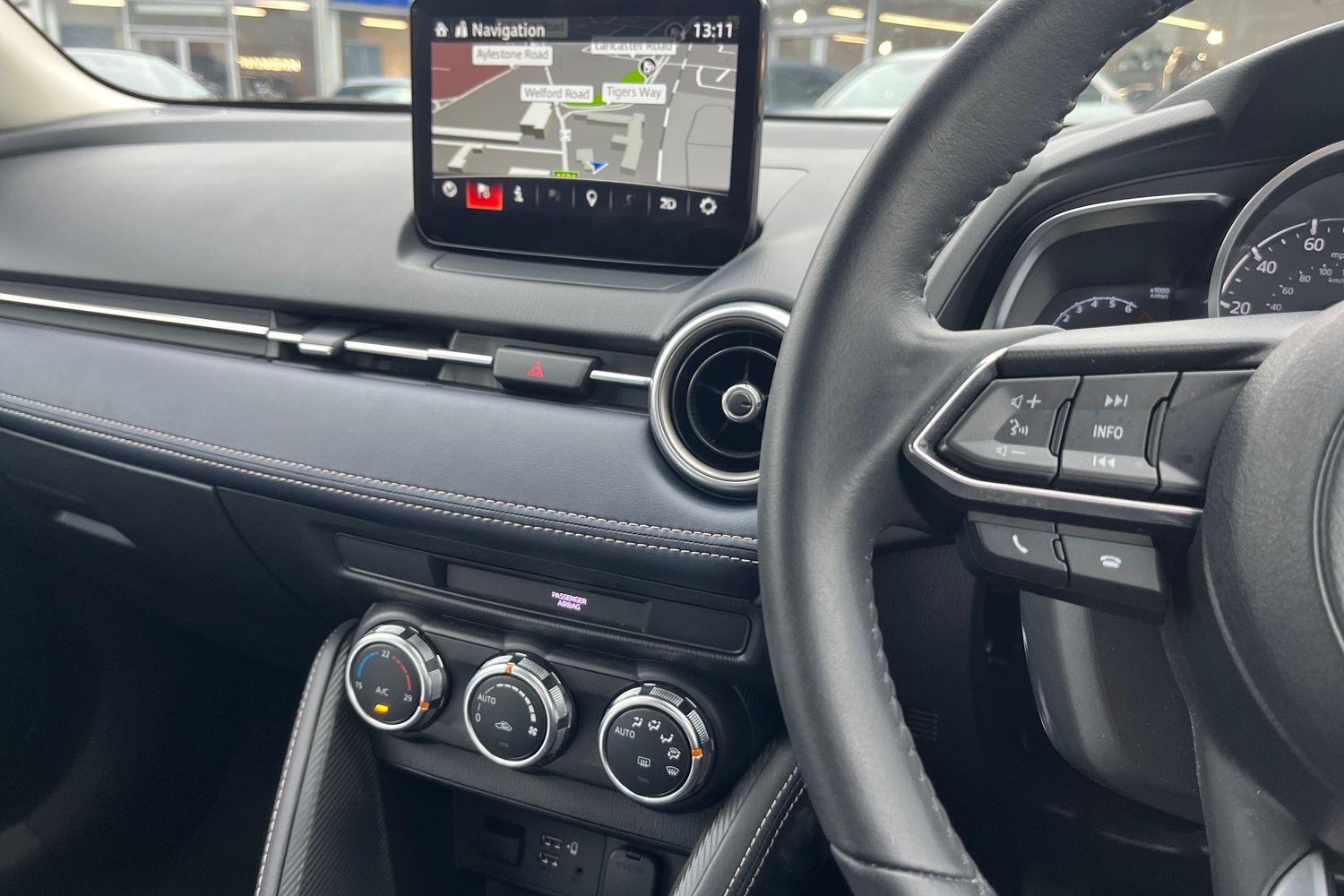 Used Mazda Mazda2 2022 for sale - 77023902: Photo 33