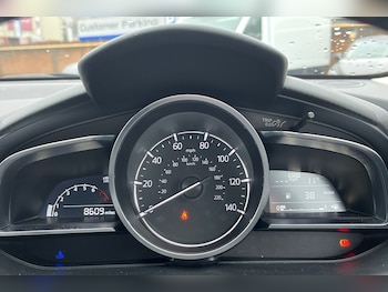 Used Mazda Mazda2 2022 for sale - 77023902: Photo