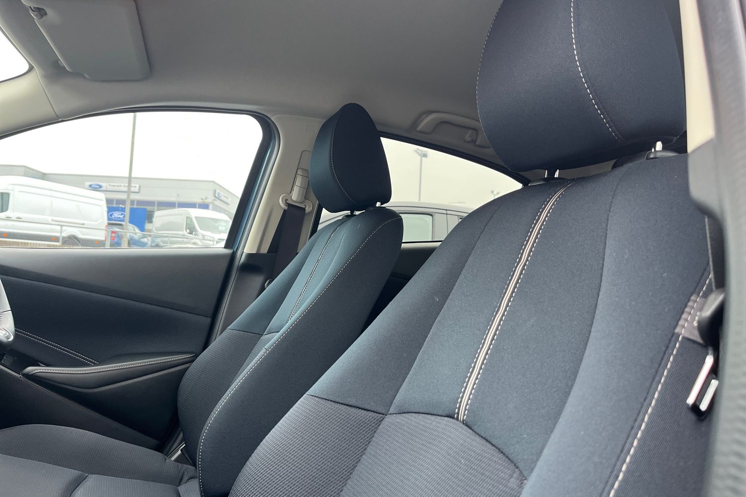 Used Mazda Mazda2 2022 for sale - 77023902: Photo 46