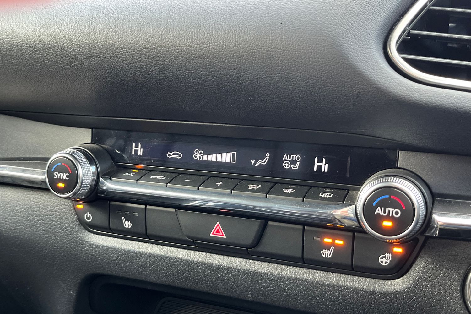 Used Mazda CX-30 2024 for sale - 76892980: Photo 26