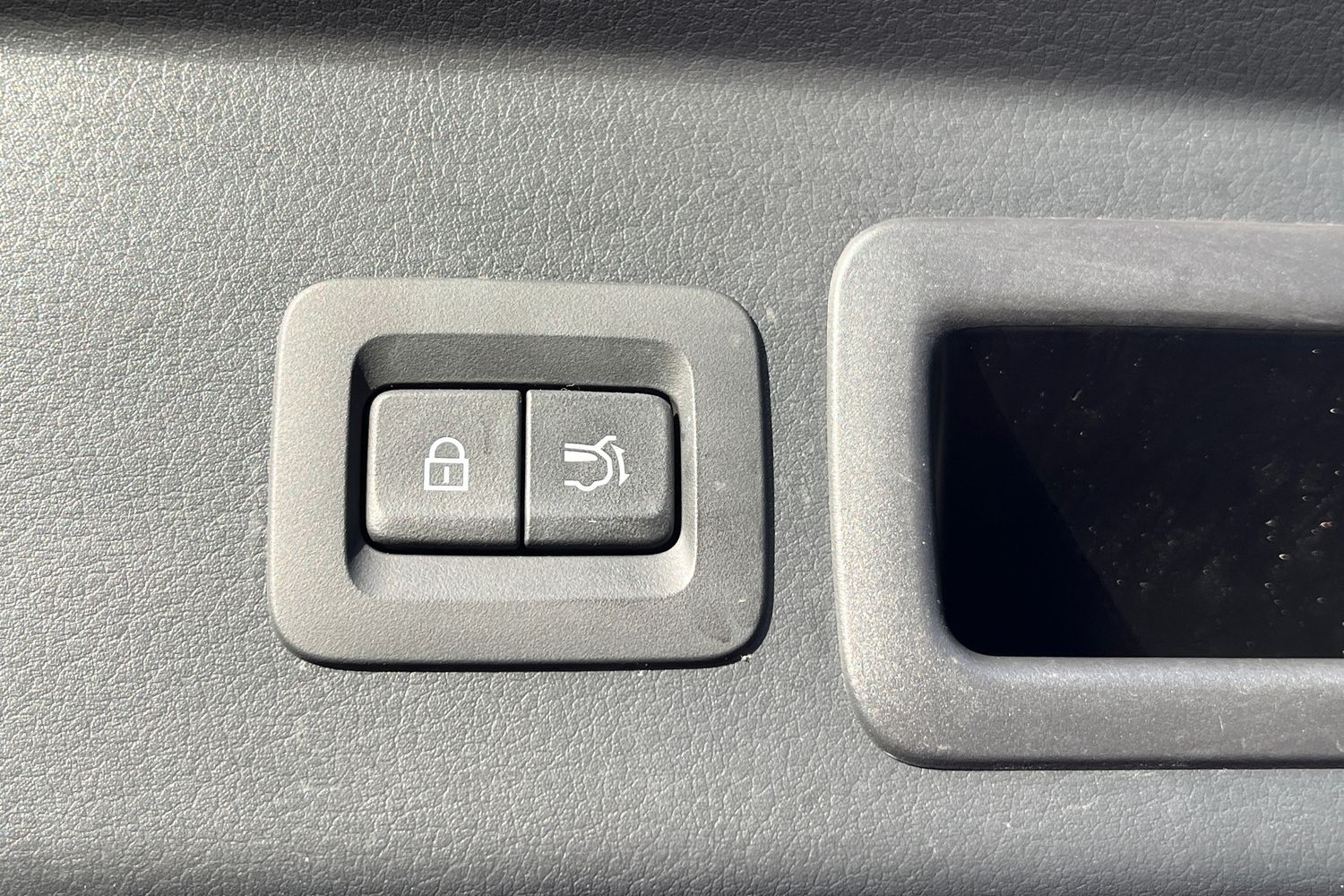 Used Mazda CX-30 2024 for sale - 76892980: Photo 43