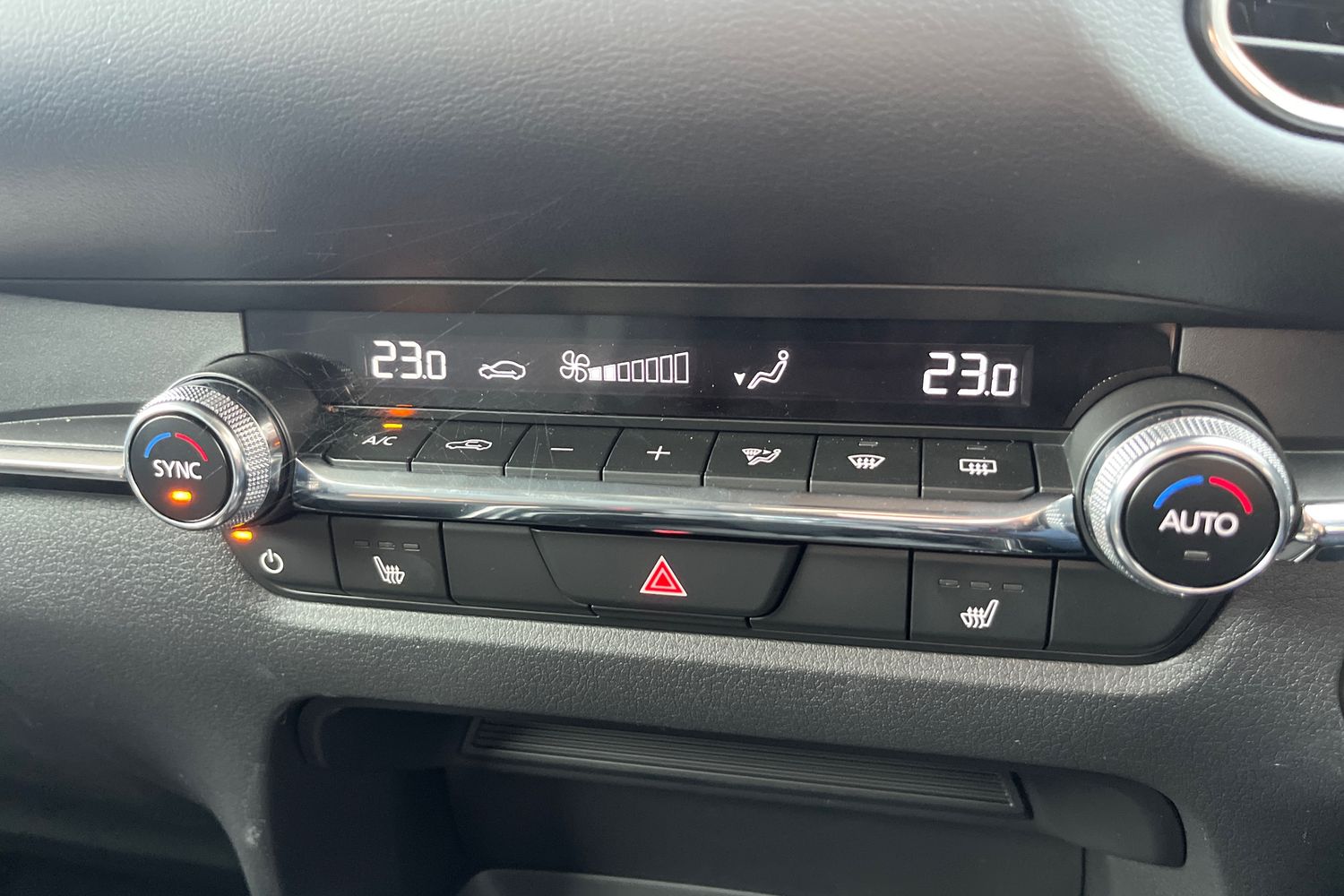 Used Mazda CX-30 2024 for sale - 76353564: Photo 37