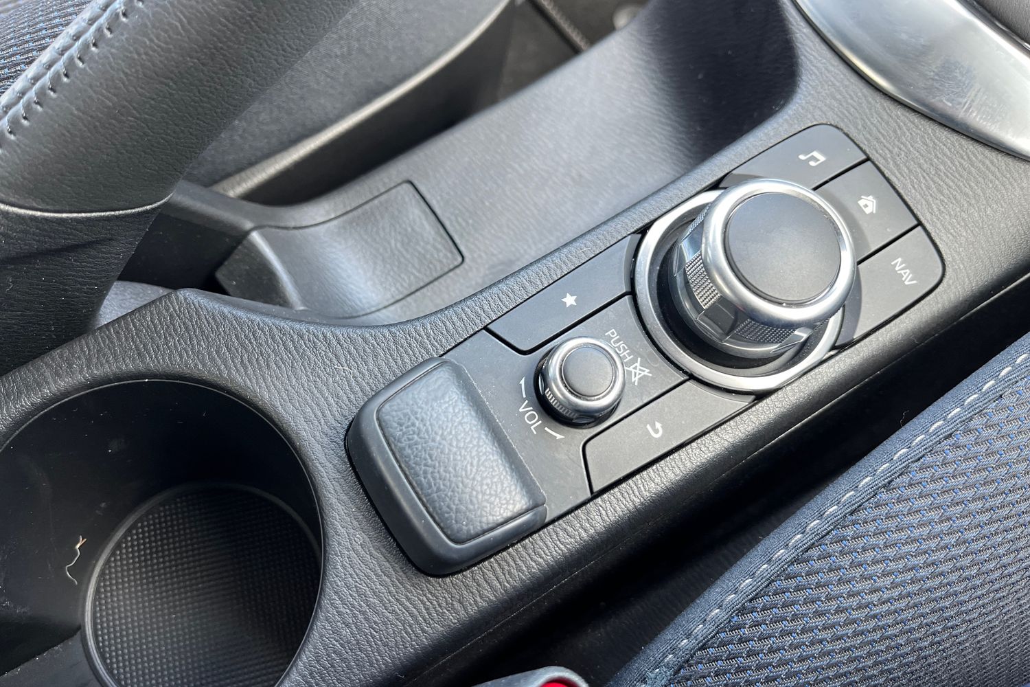Used Mazda Mazda2 2021 for sale - 75996130: Photo 16