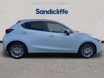 Used Mazda Mazda2 2021 for sale - 75996130: Photo 3