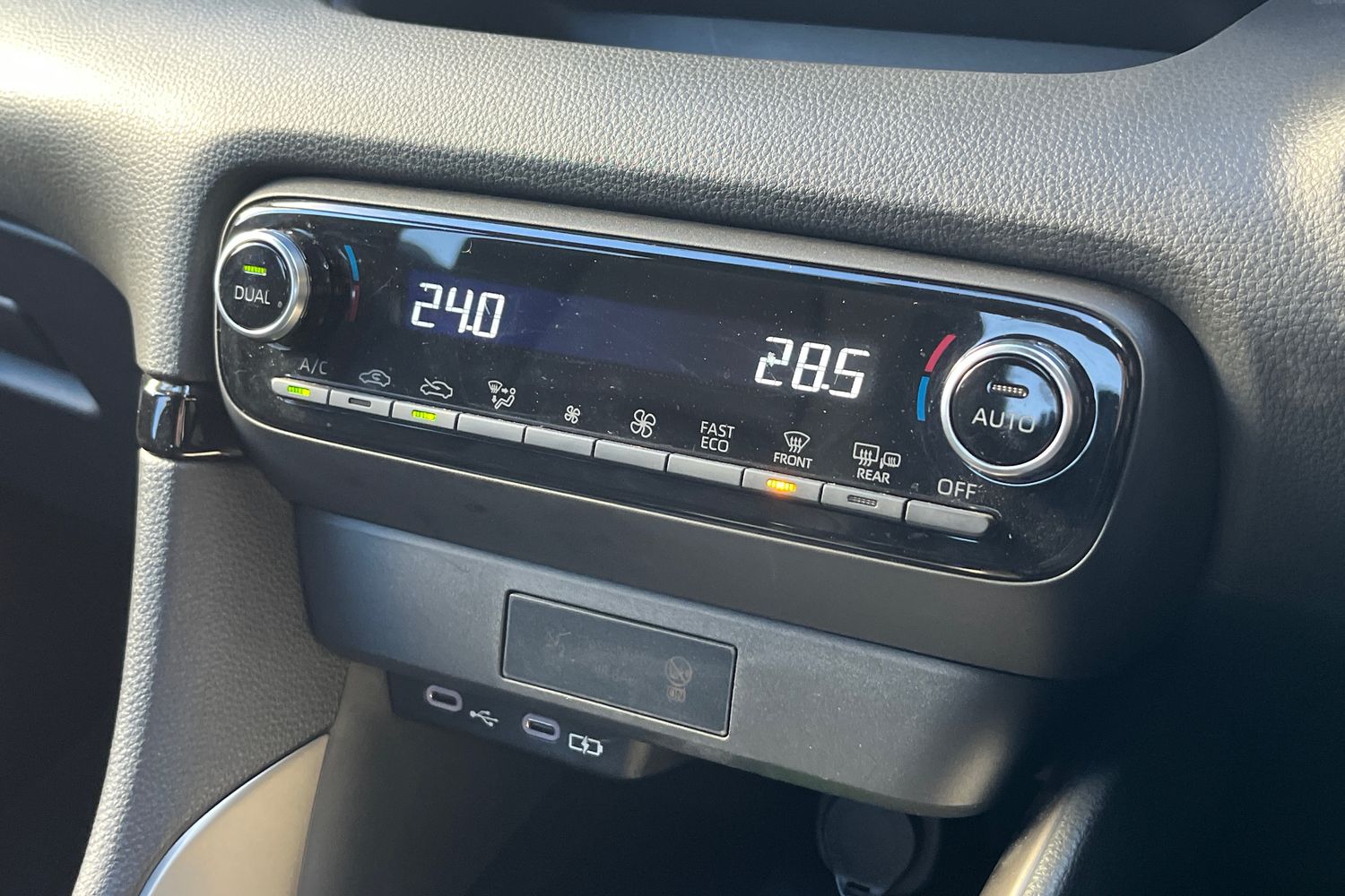 Used Mazda Mazda2 HYBRID 2024 for sale - 76077542: Photo 18