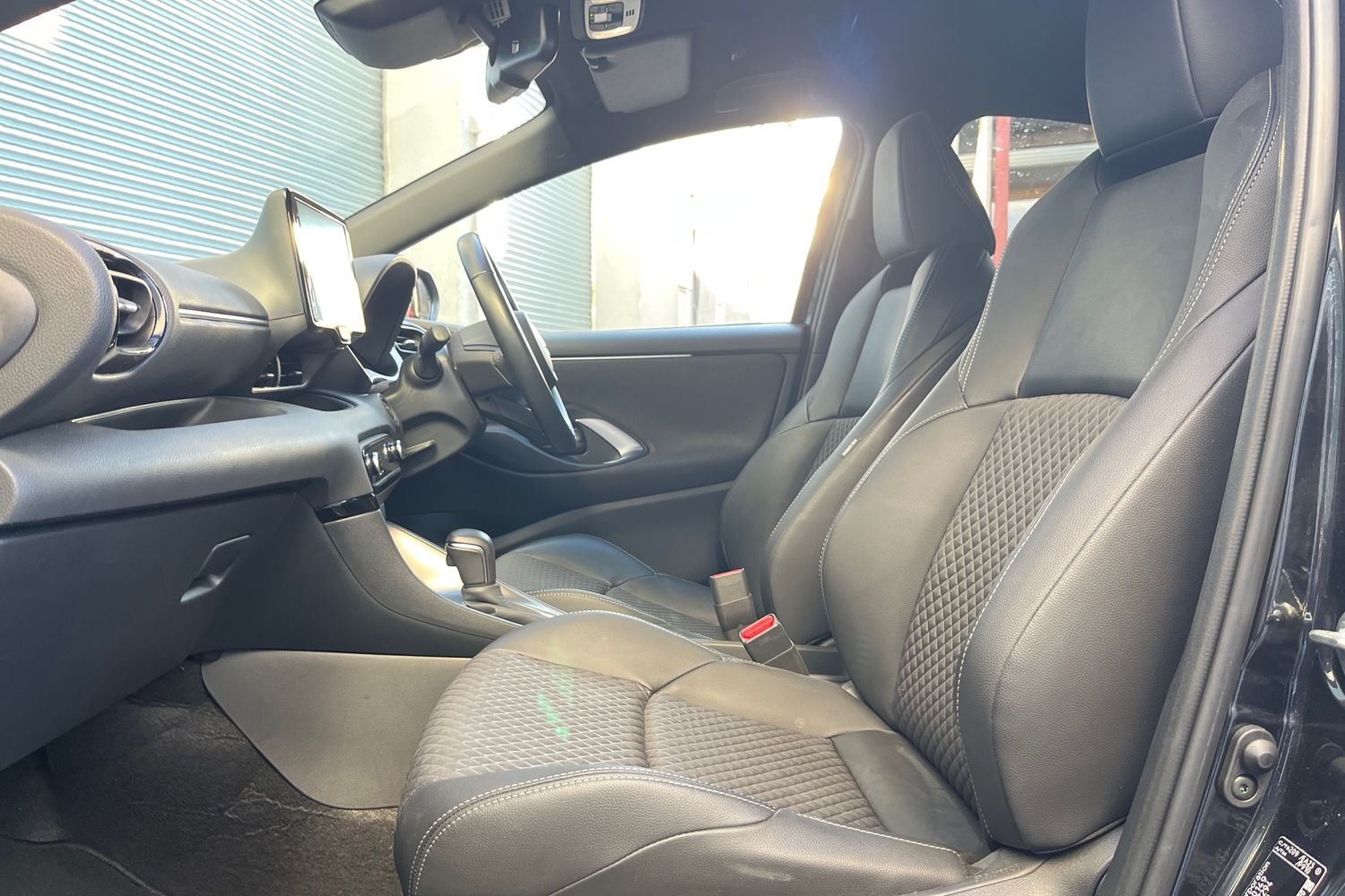 Used Mazda Mazda2 HYBRID 2024 for sale - 76077542: Photo 40