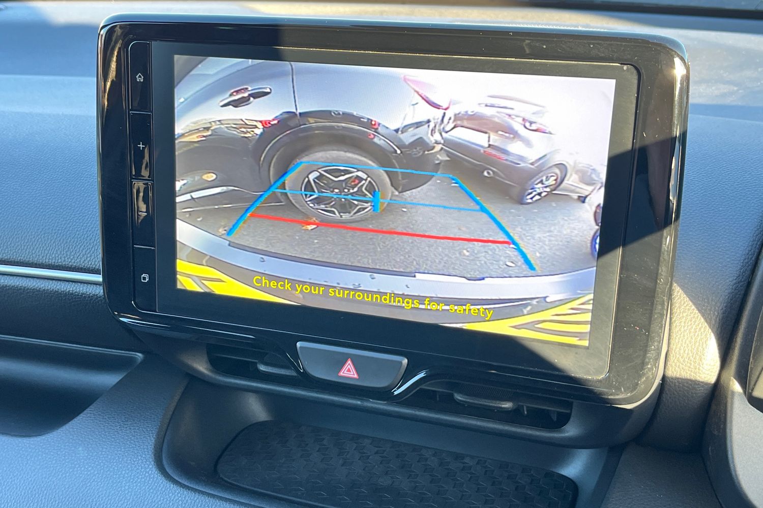 Used Mazda Mazda2 HYBRID 2024 for sale - 76077542: Photo 42