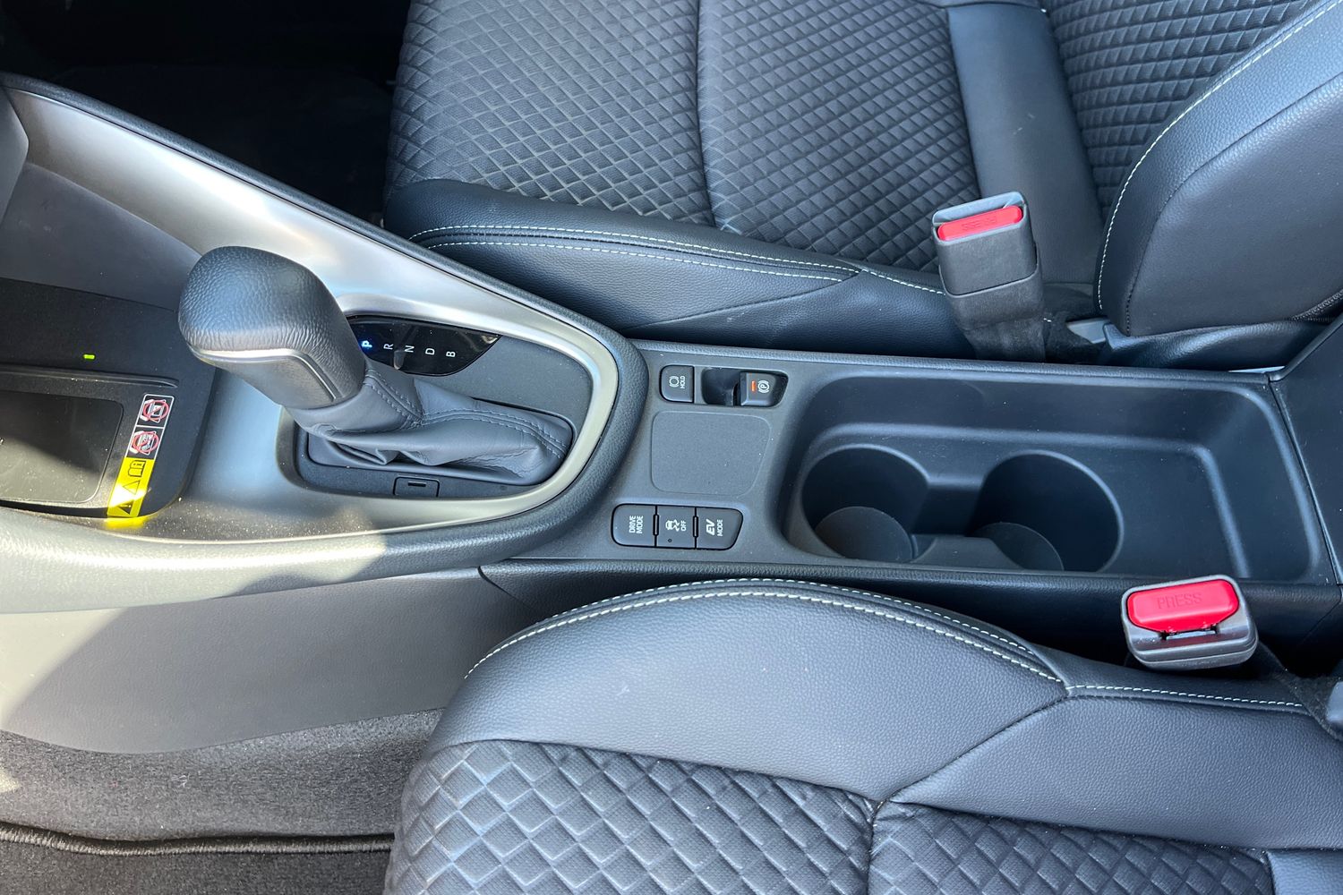 Used Mazda Mazda2 HYBRID 2025 for sale - 77947011: Photo 31