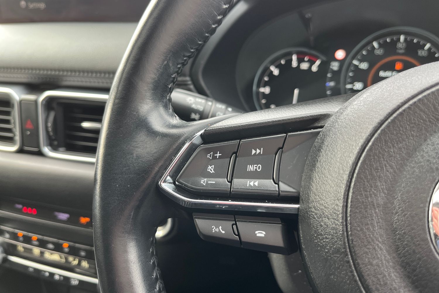 Used Mazda CX-5 2022 for sale - 77114045: Photo 23