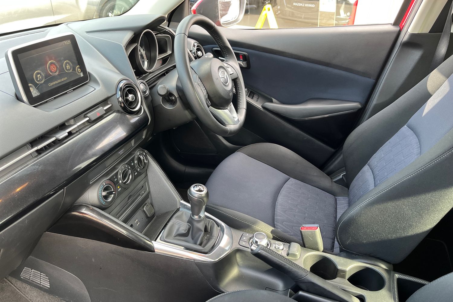 Used Mazda Mazda2 2015 for sale - 77891522: Photo 35