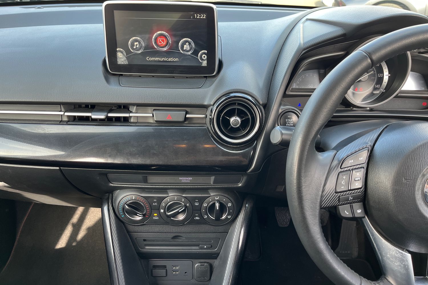 Used Mazda Mazda2 2015 for sale - 77891522: Photo 41