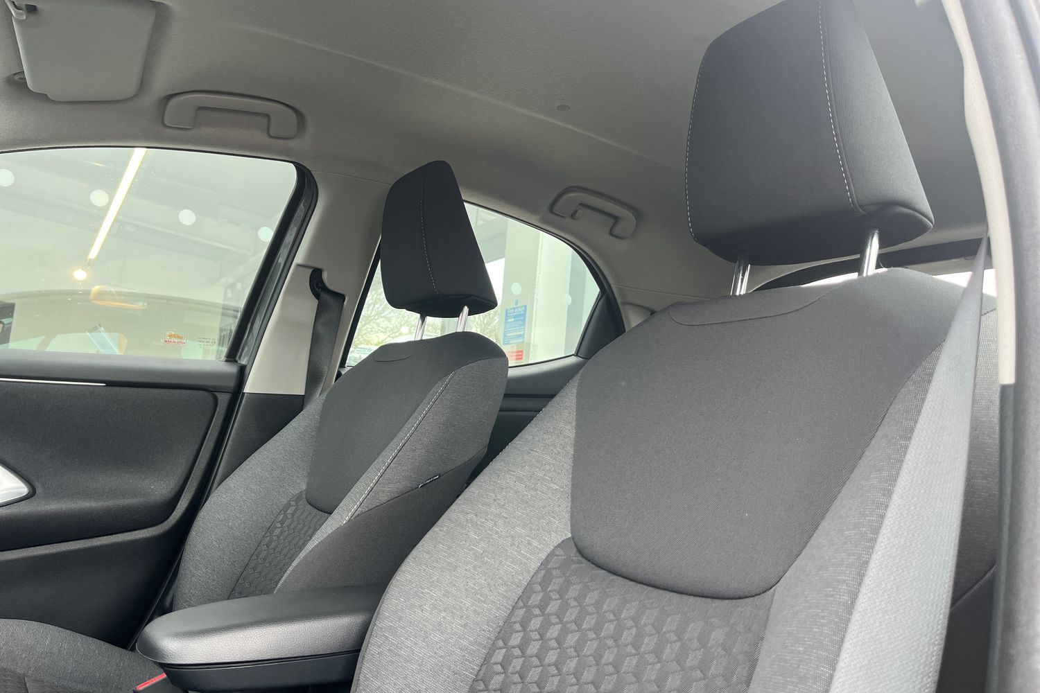 Used Mazda Mazda2 HYBRID 2023 for sale - 78163761: Photo 36