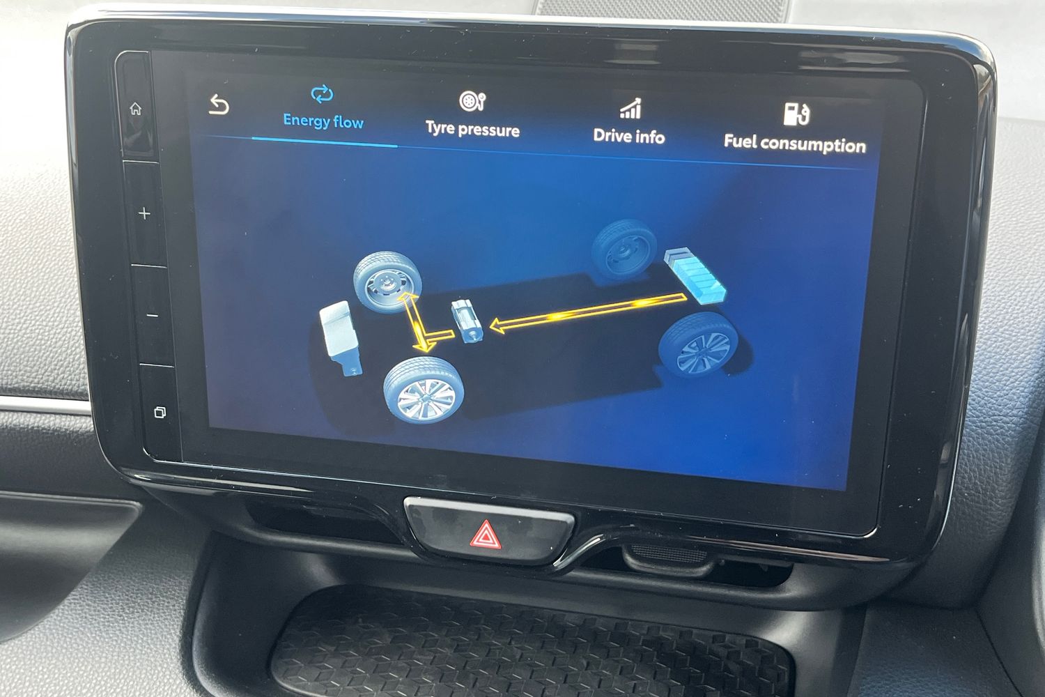 Used Mazda Mazda2 HYBRID 2024 for sale - 76497154: Photo 22