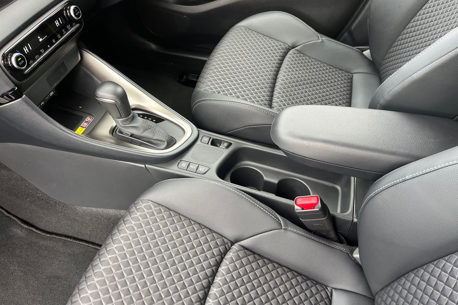 Used Mazda Mazda2 HYBRID 2024 for sale - 76497154: Photo 33