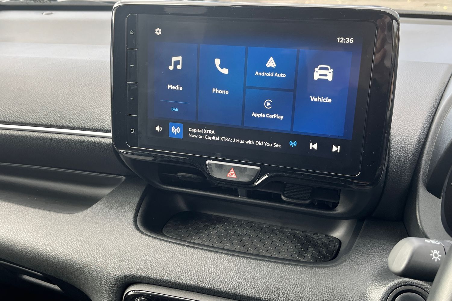 Used Mazda Mazda2 HYBRID 2024 for sale - 76497154: Photo 36