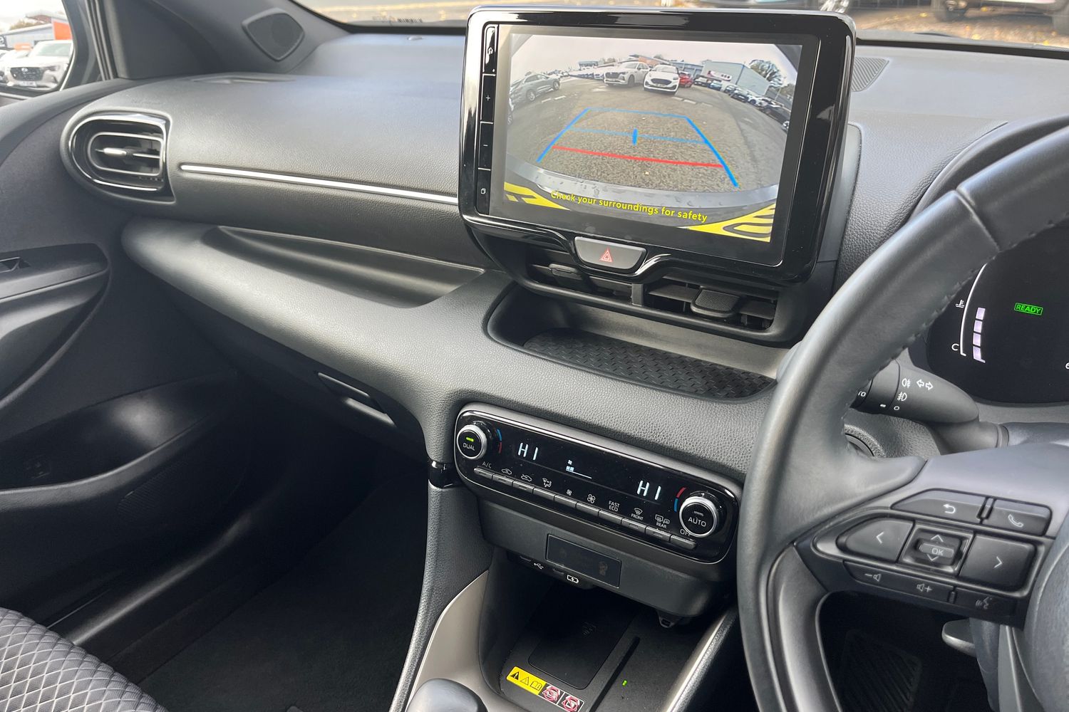 Used Mazda Mazda2 HYBRID 2024 for sale - 76497154: Photo 38