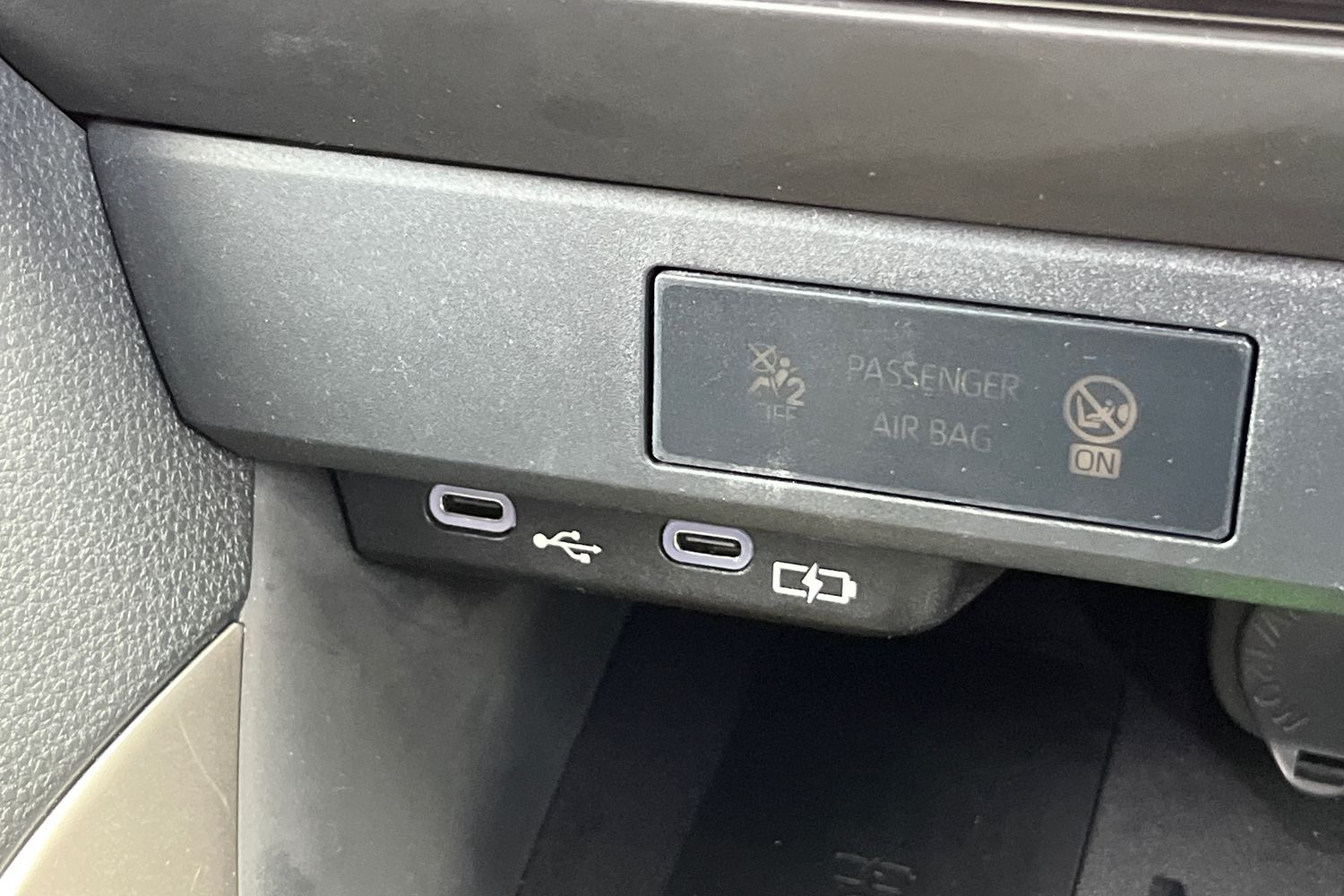 Used Mazda Mazda2 HYBRID 2024 for sale - 76497154: Photo 40