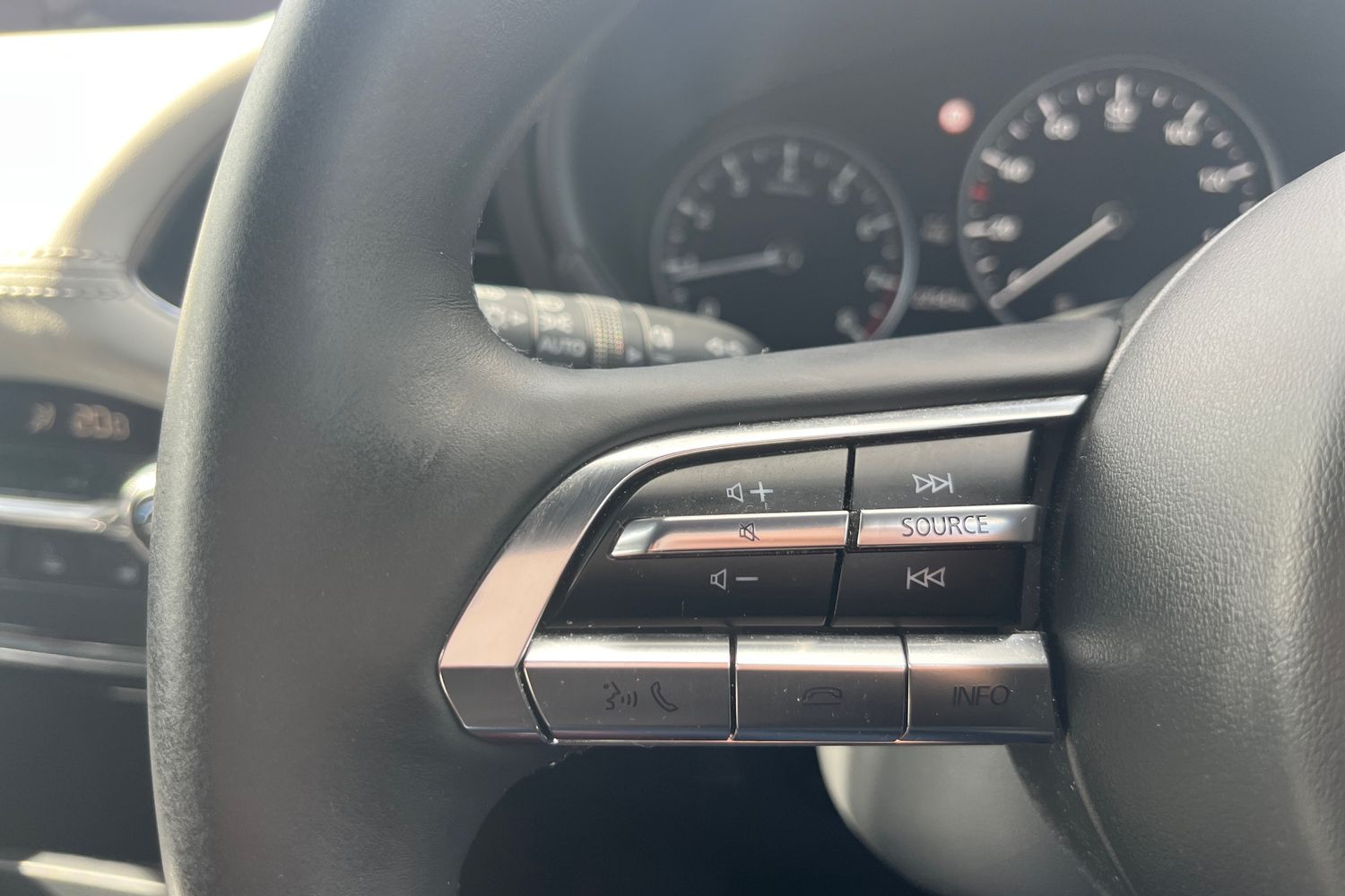 Used Mazda Mazda3 2020 for sale - 76041150: Photo 19