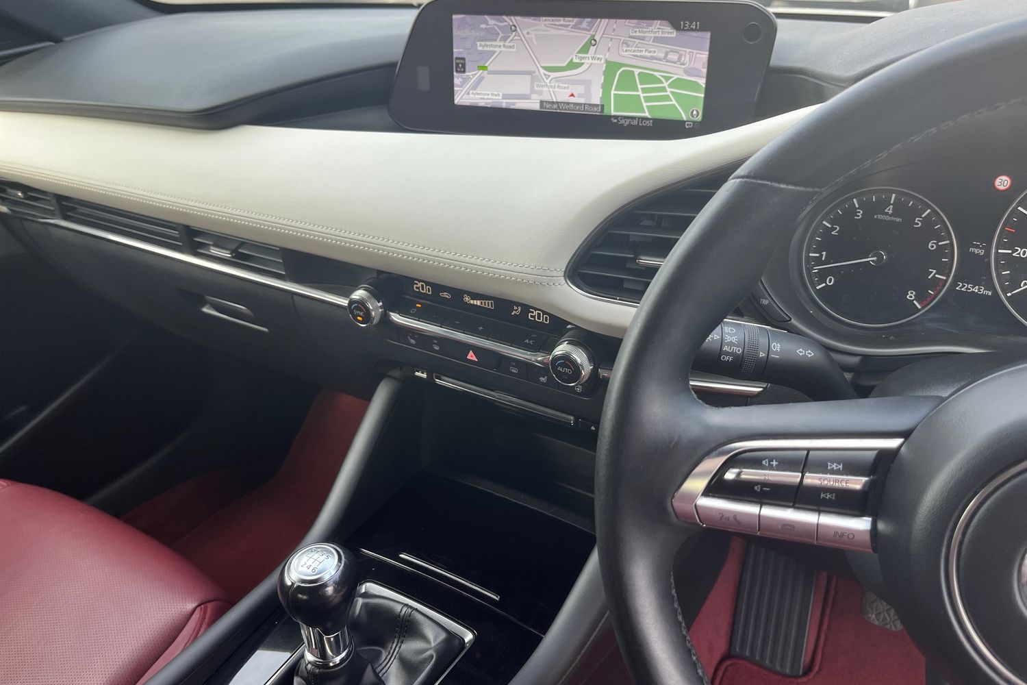 Used Mazda Mazda3 2020 for sale - 76041150: Photo 22