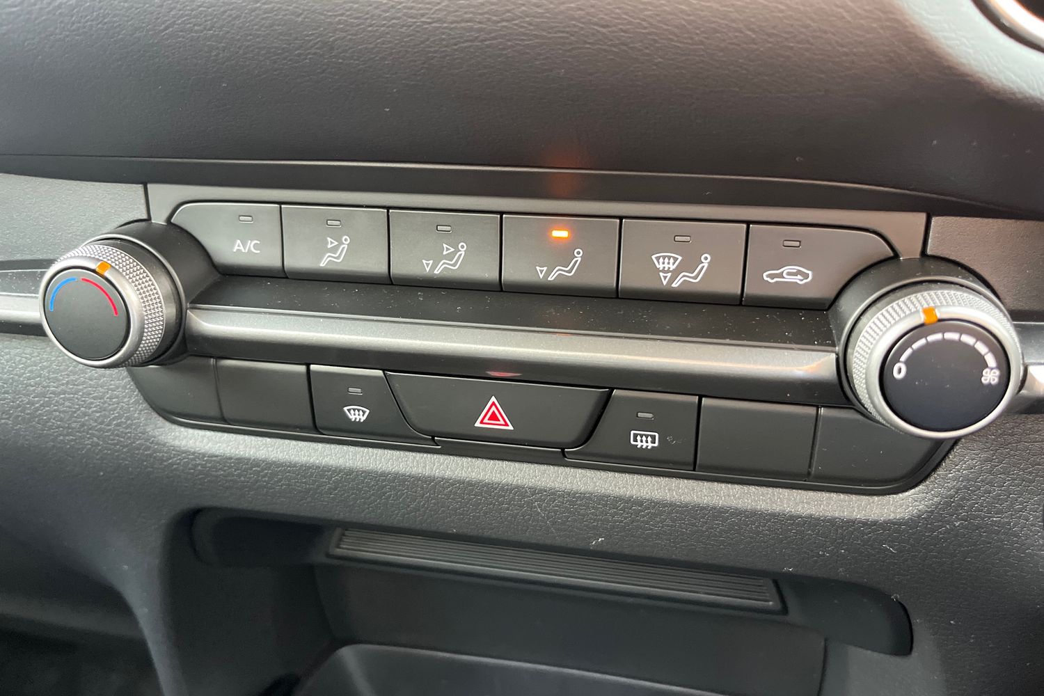 Used Mazda CX-30 2022 for sale - 76288511: Photo 17