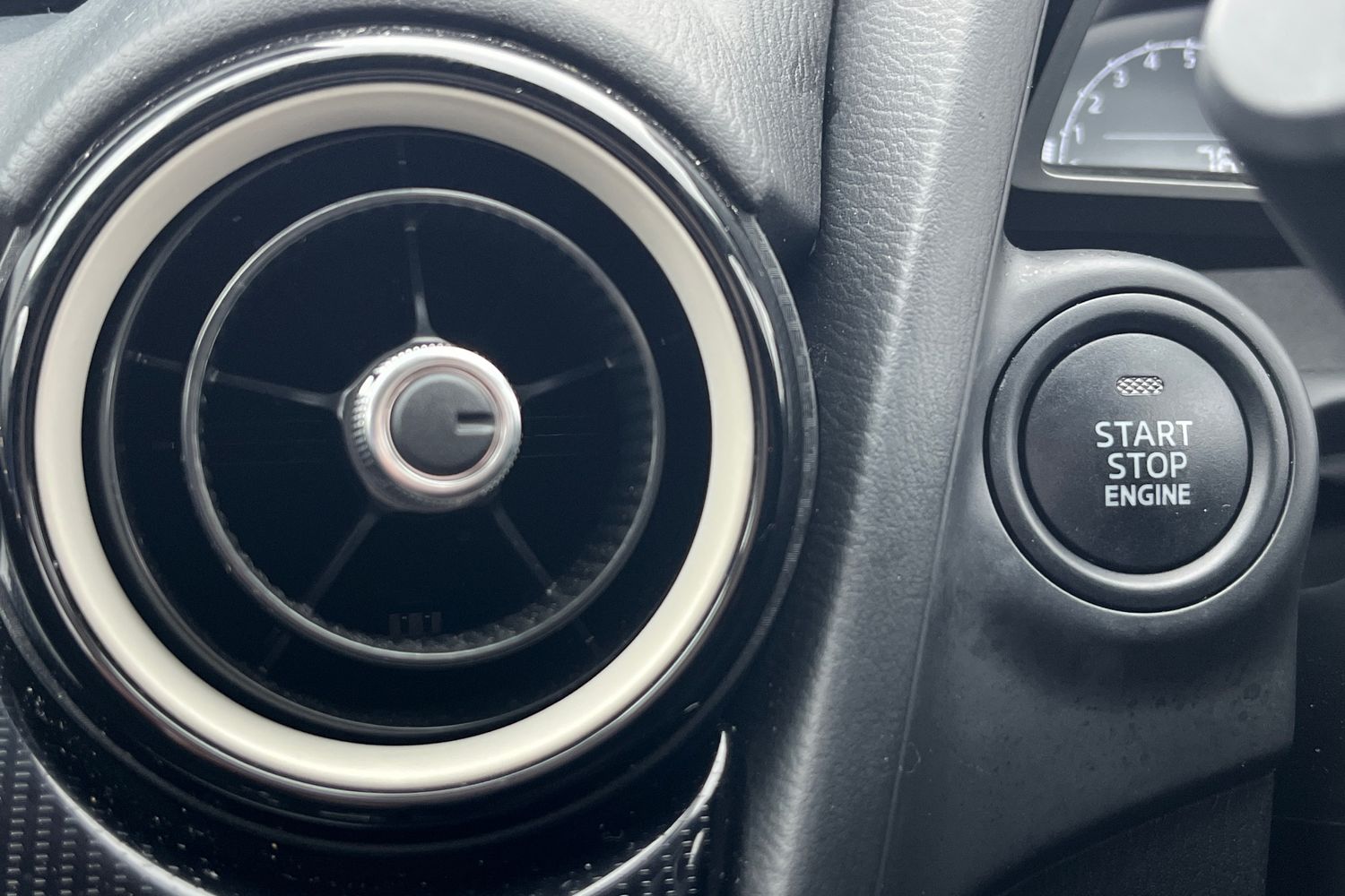 Used Mazda Mazda2 2025 for sale - 76980684: Photo 48