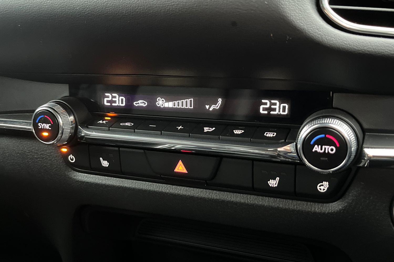 Used Mazda CX-30 2025 for sale - 76986693: Photo 34