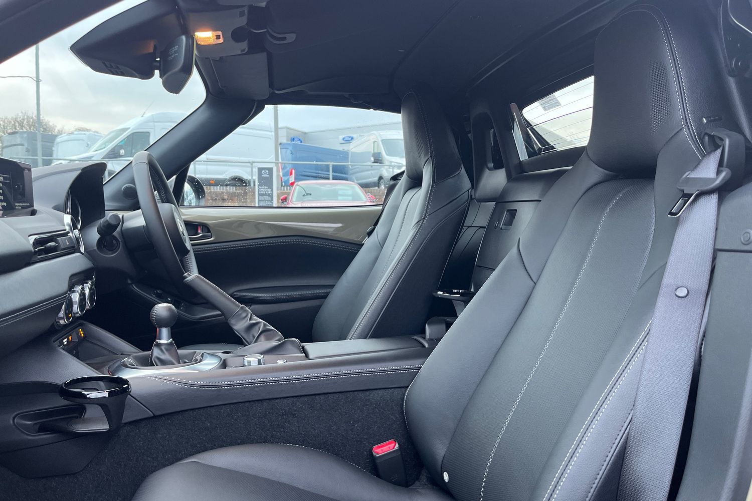 Used Mazda MX-5 2025 for sale - 76950946: Photo 13