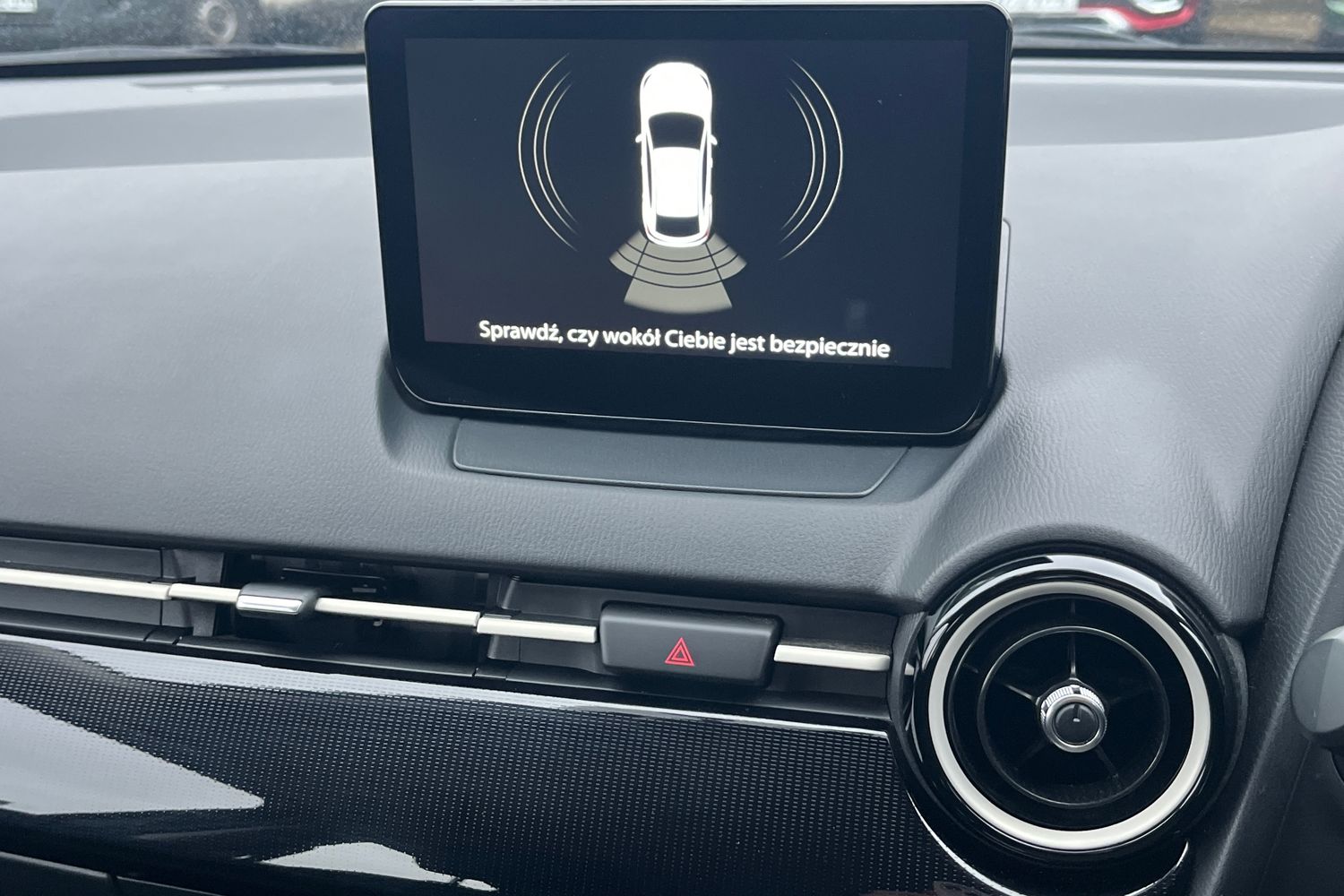 Used Mazda Mazda2 2023 for sale - 77438070: Photo 31