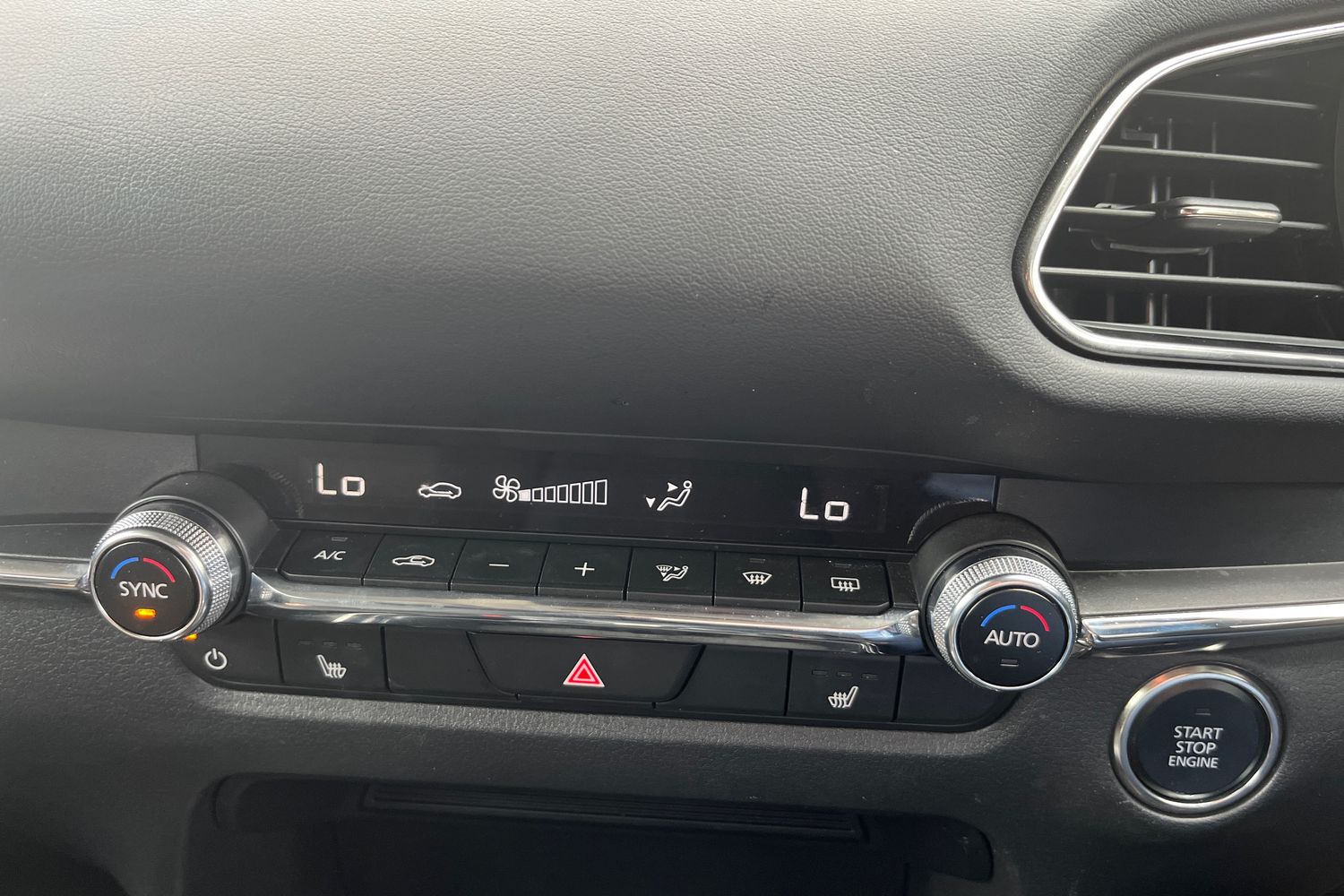 Used Mazda CX-30 2024 for sale - 76612563: Photo 42