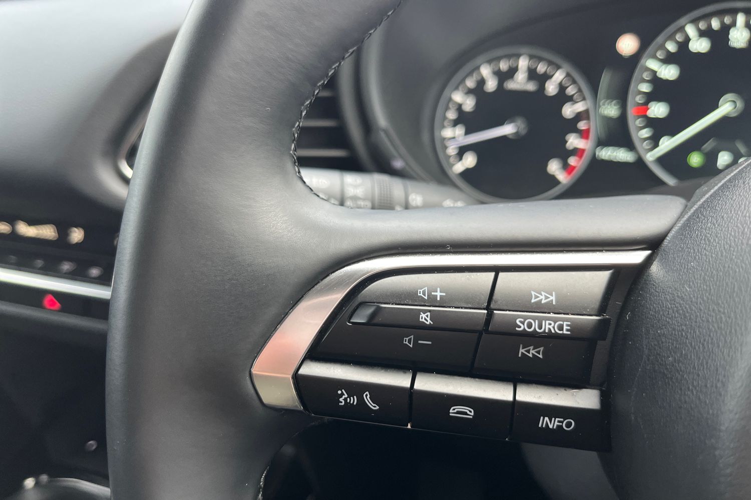 Used Mazda CX-30 2025 for sale - 76910860: Photo 18