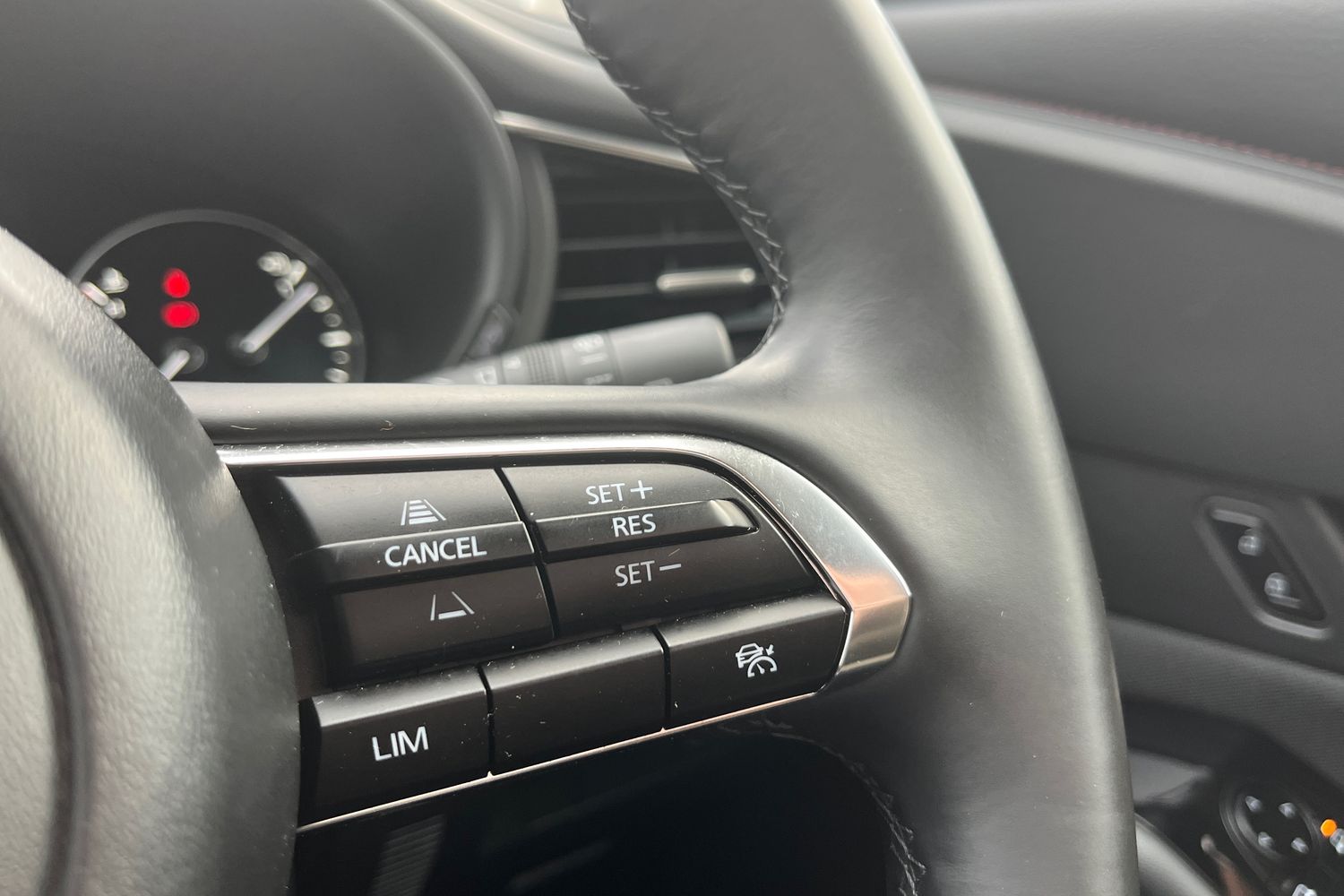 Used Mazda CX-30 2025 for sale - 76910860: Photo 19