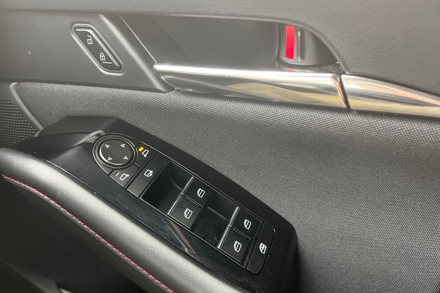 Used Mazda CX-30 2025 for sale - 76910860: Photo 20