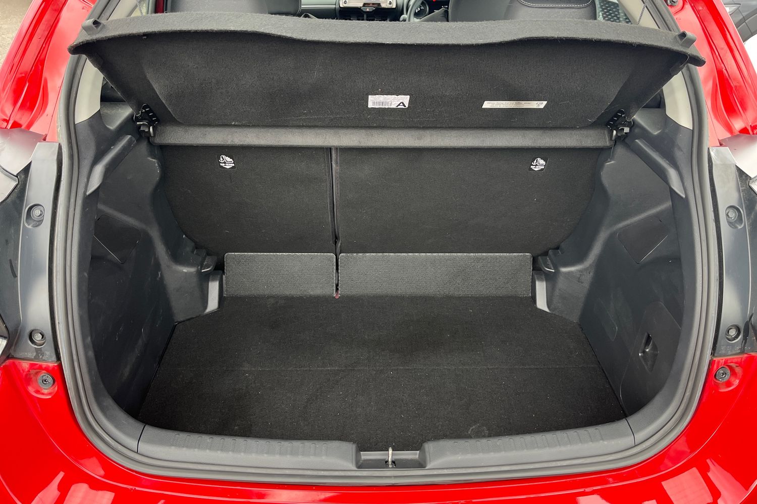 Used Mazda Mazda2 HYBRID 2023 for sale - 78092706: Photo 18